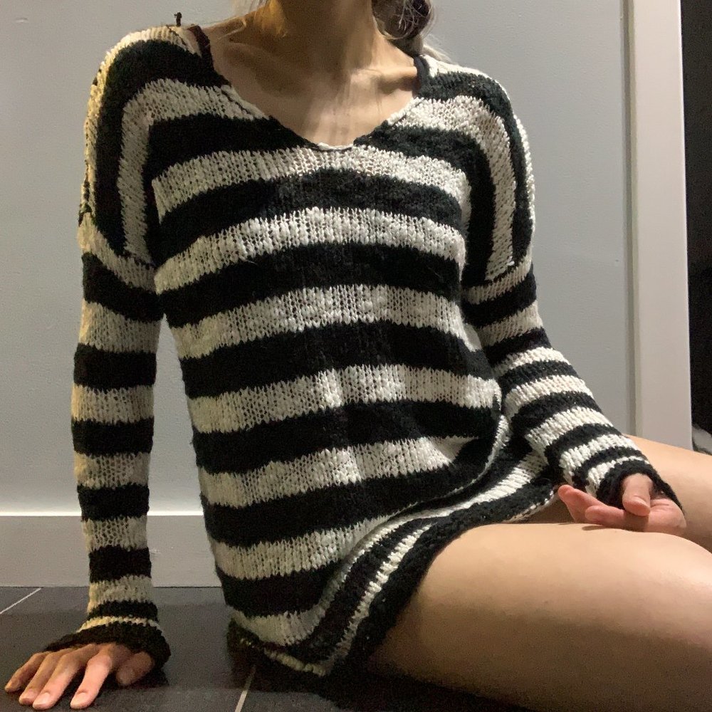 Audrey 3+1 Black & White Striped Slouch Sweater - Picture 1 of 11